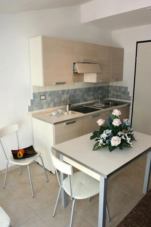 Residence La Dolce Vita Rimini 2*,